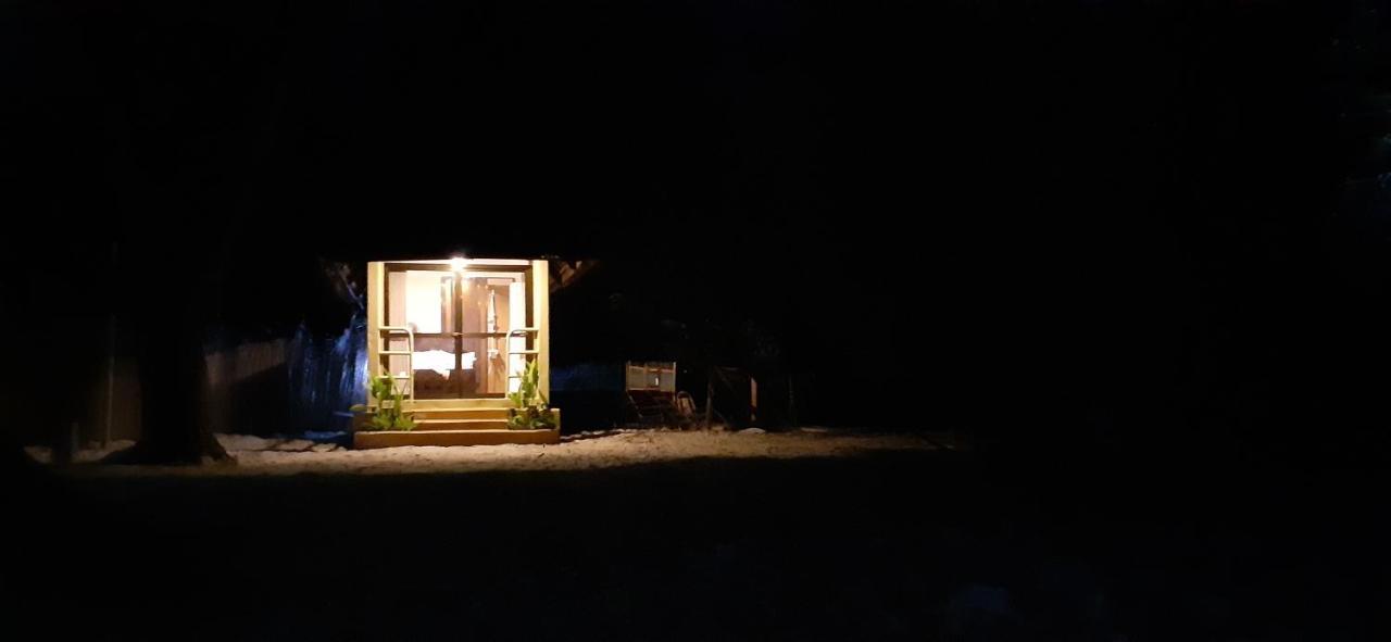 הוסטל דאר א-סאלאם Mikadi Beach Camp & Backpackers מראה חיצוני תמונה