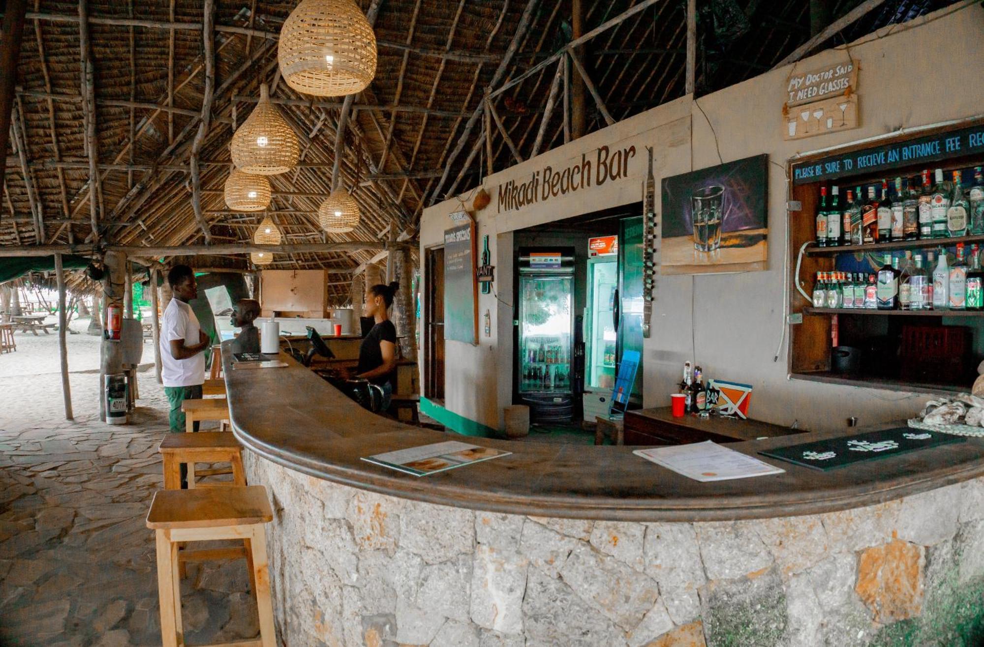 הוסטל דאר א-סאלאם Mikadi Beach Camp & Backpackers מראה חיצוני תמונה